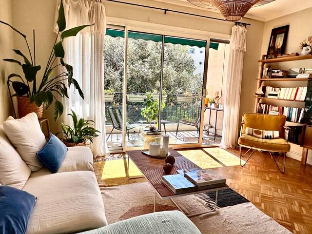 Marseille 8ème – Carré d’Or | Bagatelle, T3 de 82m2 avec Terrasse et cave — photo du bien