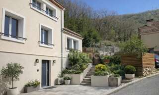 Maison 5 Pièces 104 m² à vendre à Clans (06420)