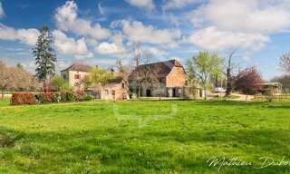 Maison 14 Pièces 489 m² à vendre à Figeac (46100)