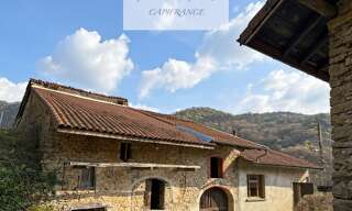 Maison 8 Pièces 133 m² à vendre à Bolozon (01450)