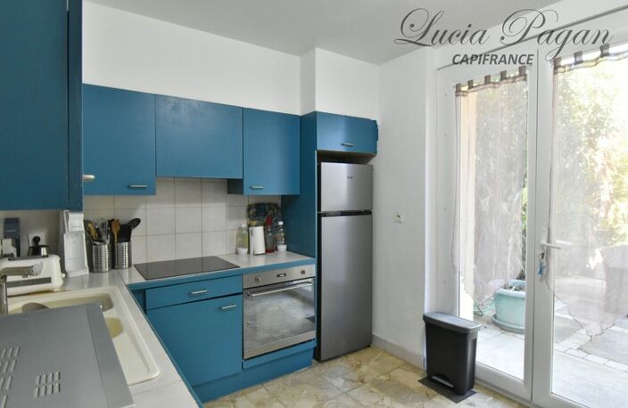 Belle maison de village rénovée avec grand jardin et dépendance — photo 5