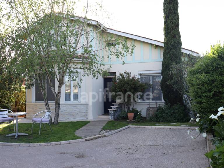 Maison de 116 m², 4 chambres, proche services à pieds, piscine, garage — photo 1