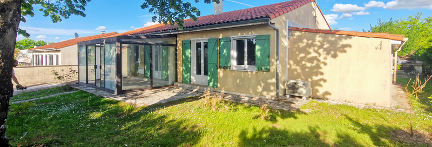 Maison 5 Pièces 108 m² à vendre à Saint-Jean-d'Angély (17400)