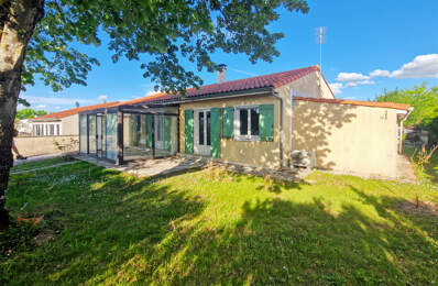 Maison à vendre 5 pièces proche de SAINT JEAN D'ANGELY (17)- 108 m² habitables- jardin- garage- piscine — photo du bien