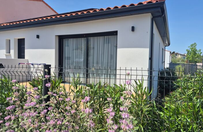 Villa contemporaine 3 faces – 90 m² – Prestations premium – À 5 min de la mer — photo 2