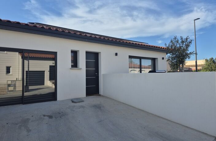 Villa contemporaine 3 faces – 90 m² – Prestations premium – À 5 min de la mer — photo 3