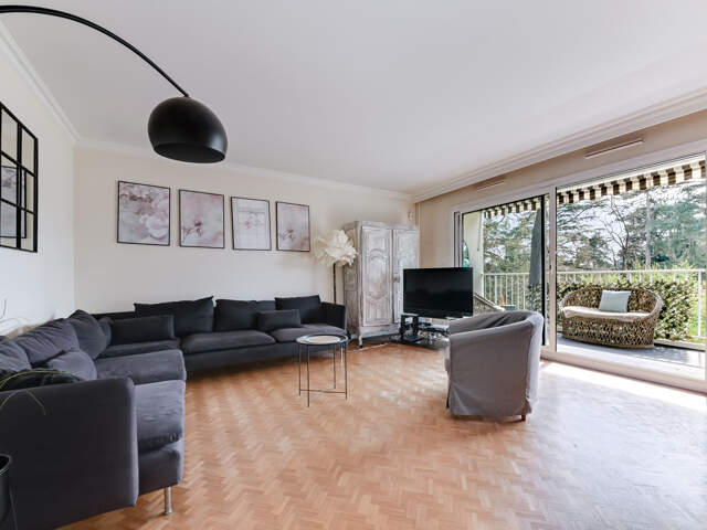 ECULLY, appartement familial de 122 m2 avec terrasse — photo du bien