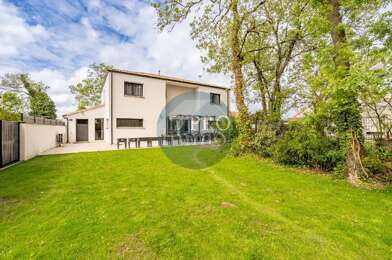 Maison 7 pièces 527000 €