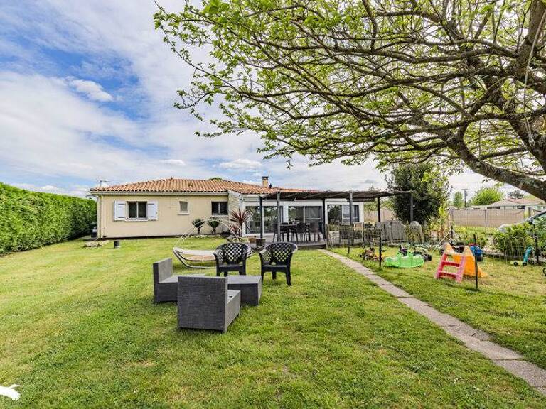 Contemporaine de 6 pièces principales — photo 1