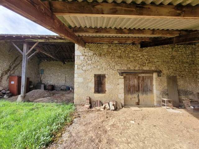 Grange de 2 pièces principales — photo du bien