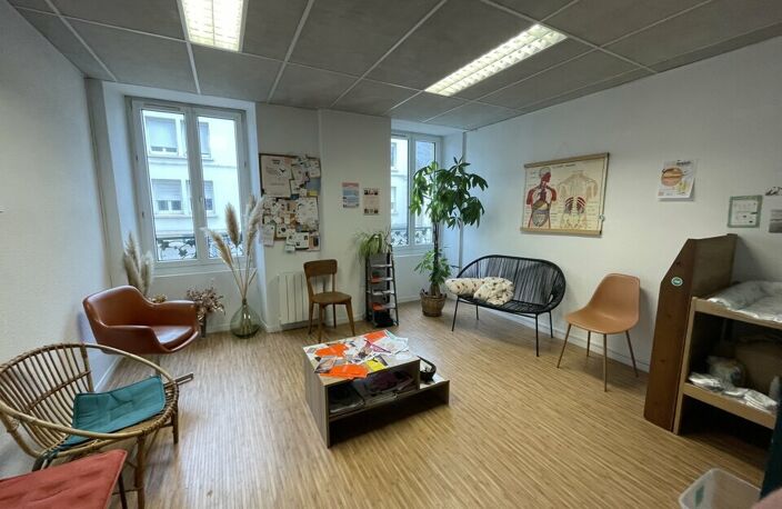 BUREAUX A VENDRE — photo 2
