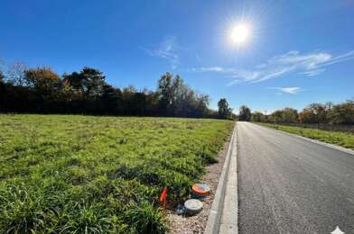 Terrain  82000 €