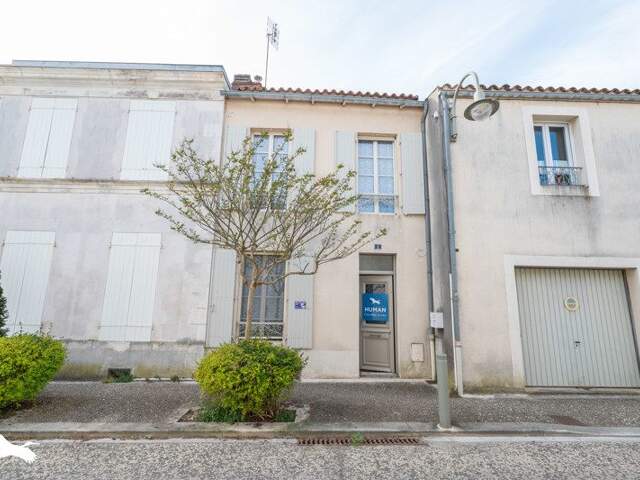 Maison de ville de 3 pièces principales — photo du bien