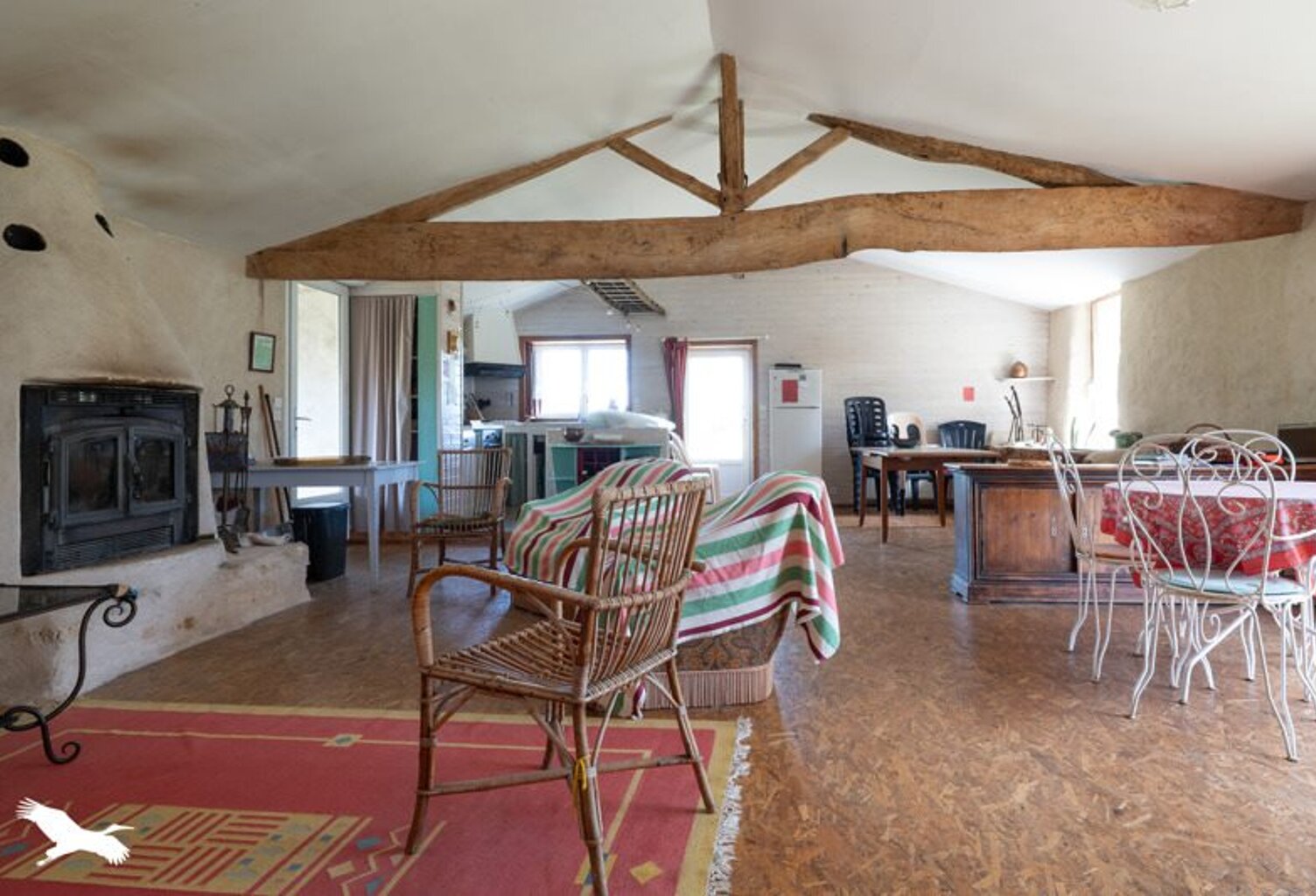 Maison en pierre de 4 pièces principales — photo 1