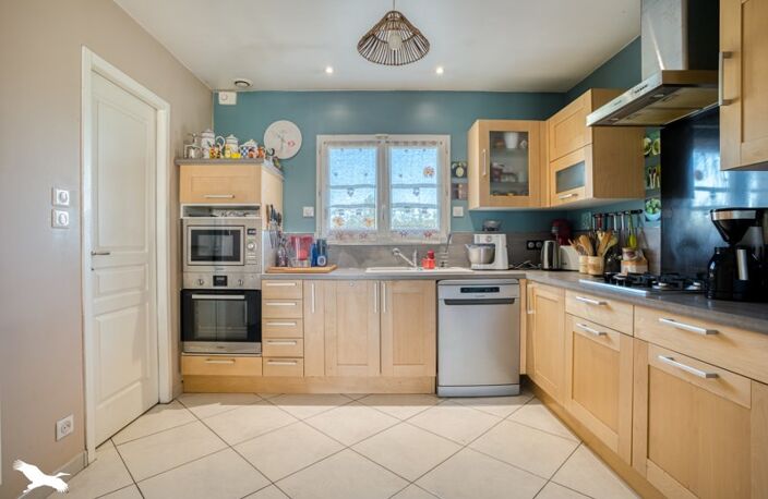 Maison en pierre de 5 pièces principales — photo 4
