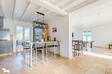 Maison 6 pièces 464940 €