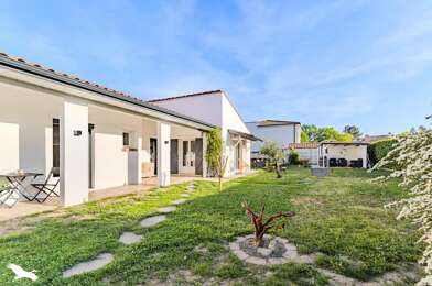 Maison 6 pièces 464940 €