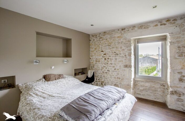 Maison en pierre de 9 pièces principales — photo 4