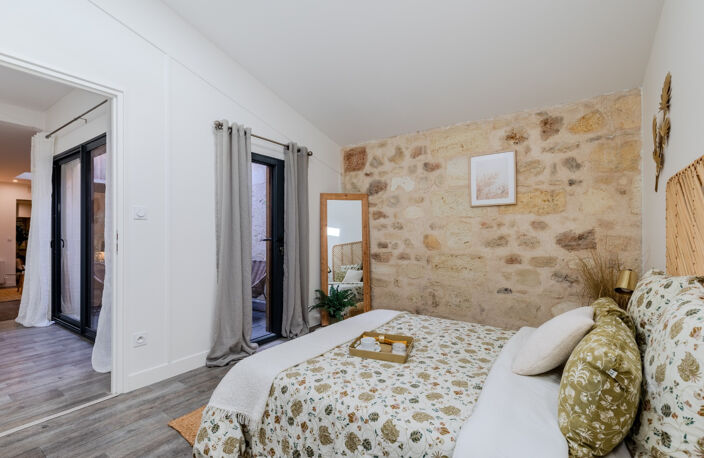 BORDEAUX - CHARTRONS - APPARTEMENT - T3 - 73 m2 Loi Carrez - — photo 4