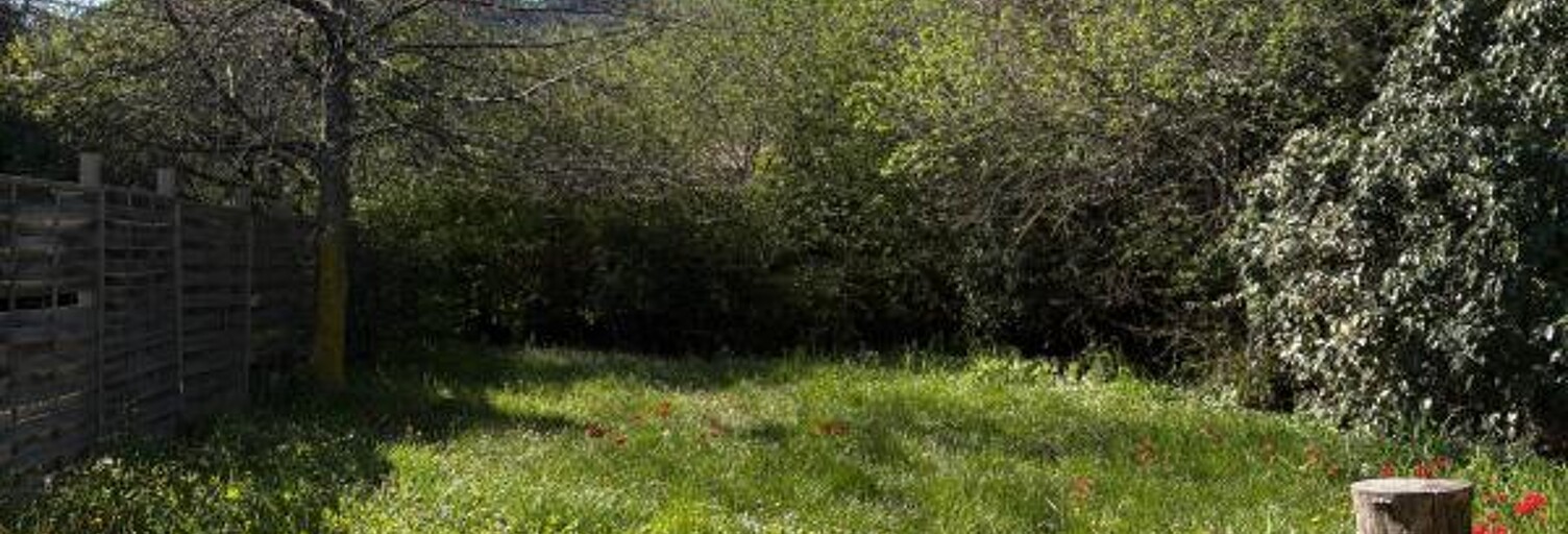 Appartement 2 Pièces 66 m² à louer à Châteauneuf-Villevieille (06390)