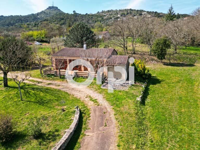 Maison À Vendre avec grange sur 5314 m² — photo 1