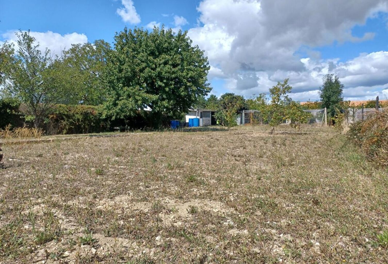A VENDRE : Terrain Sainte Soulle 714 m² — photo 1