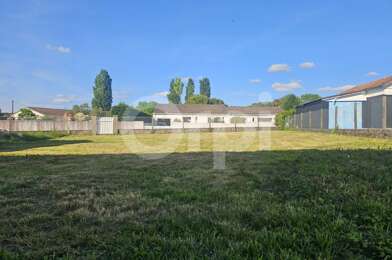 Terrain  107000 €