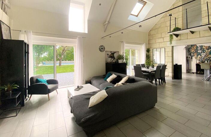 Varennes Sur Loire 49730 - Maison familiale de 145 m2 avec piscine et dépendance — photo 4