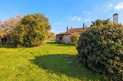Terrain  329000 €