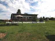 CRAPONNE SUR ARZON SECTEUR Beaune Sur Arzon 43500 maison de 164m² composée de 2 habitations de construction traditionnelle plain-pied avec garage — photo 3
