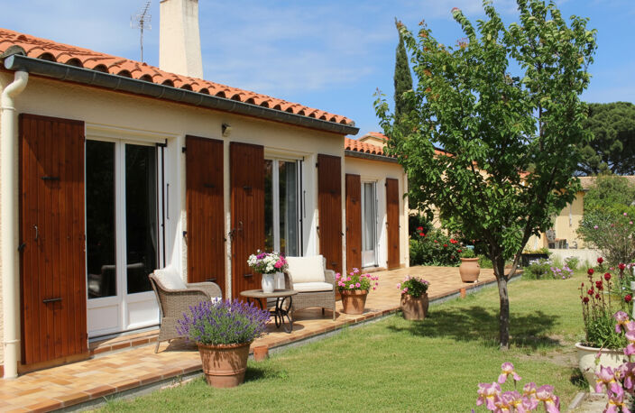 Maison Saint Genis Des Fontaines 4 pièce(s) 90 m2 — photo 3
