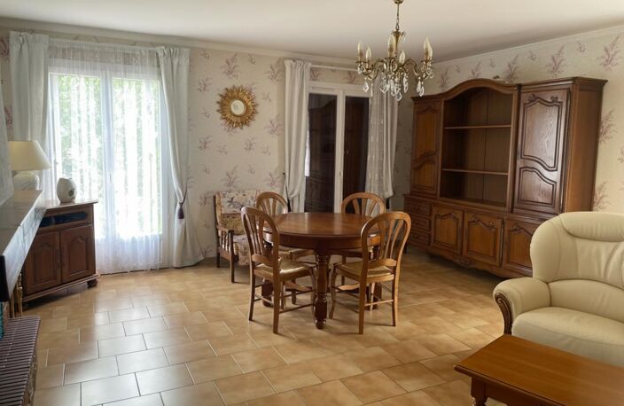 Maison Saint Genis Des Fontaines 4 pièce(s) 90 m2 — photo 4