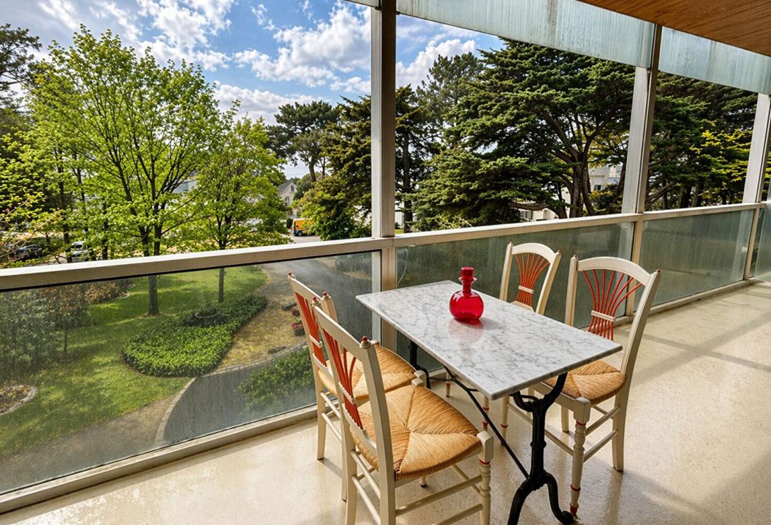 STUDIO -ENTRE CASINO ET HOTEL HERMITAGE- BALCON 10 M2 SANS VIS A VIS - ASC — photo 1