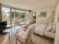 STUDIO -ENTRE CASINO ET HOTEL HERMITAGE- BALCON 10 M2 SANS VIS A VIS - ASC — photo 3