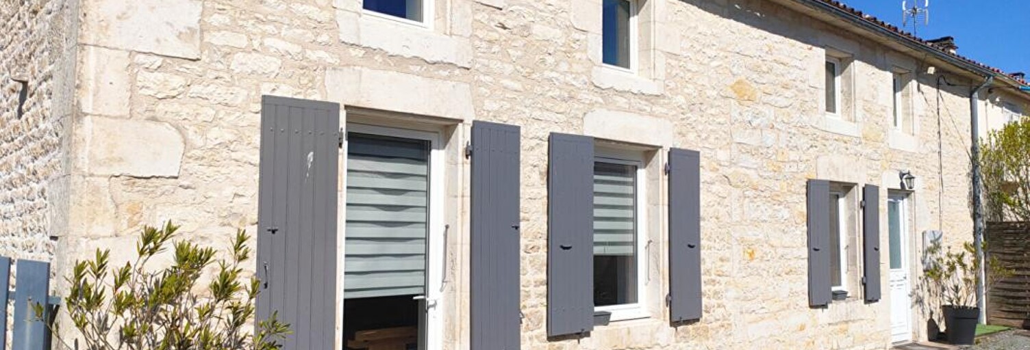 Maison 10 Pièces 220 m² à vendre à Saint-Georges-du-Bois (17700)