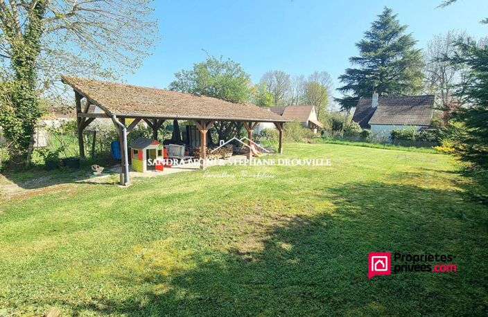 MAINTENON - SAINT PIAT  JOLI TERRAIN PLAT DE 418 m²  - FACADE de 24 ml — photo 2