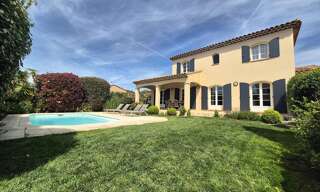 Maison 6 Pièces 151 m² à vendre à Saint-Cyr-sur-Mer (83270)
