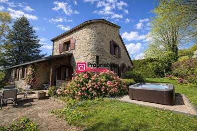 Maison 6 pièces 415000 €
