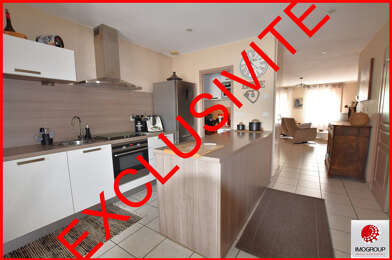 Appartement 5 pièces 196000 €