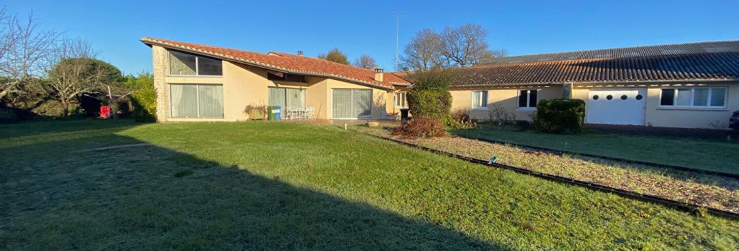 Maison 7 Pièces 303 m² à vendre à Saintes (17100)