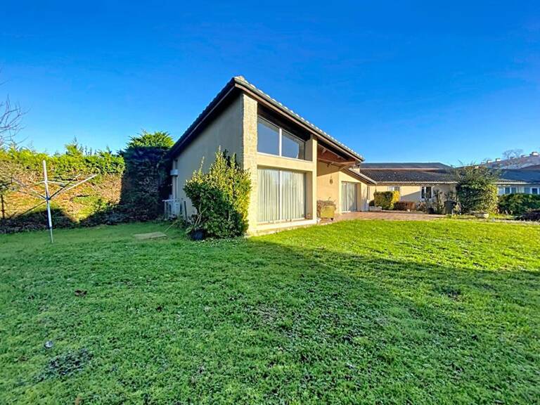 EXCLUSIVITE Maison de  5 pièces  avec dépendance/ local d'activité  de  3 pièces de 55 m2 — photo 1