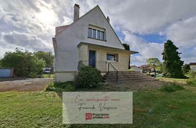 A VENDRE en Exclusivité aux Herbiers, Maison de 140 m2 avec 4 Chambres et 1 bureau sur un terrain constructible de 1700 m2 env — photo du bien