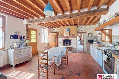 Maison 8 pièces 374000 €