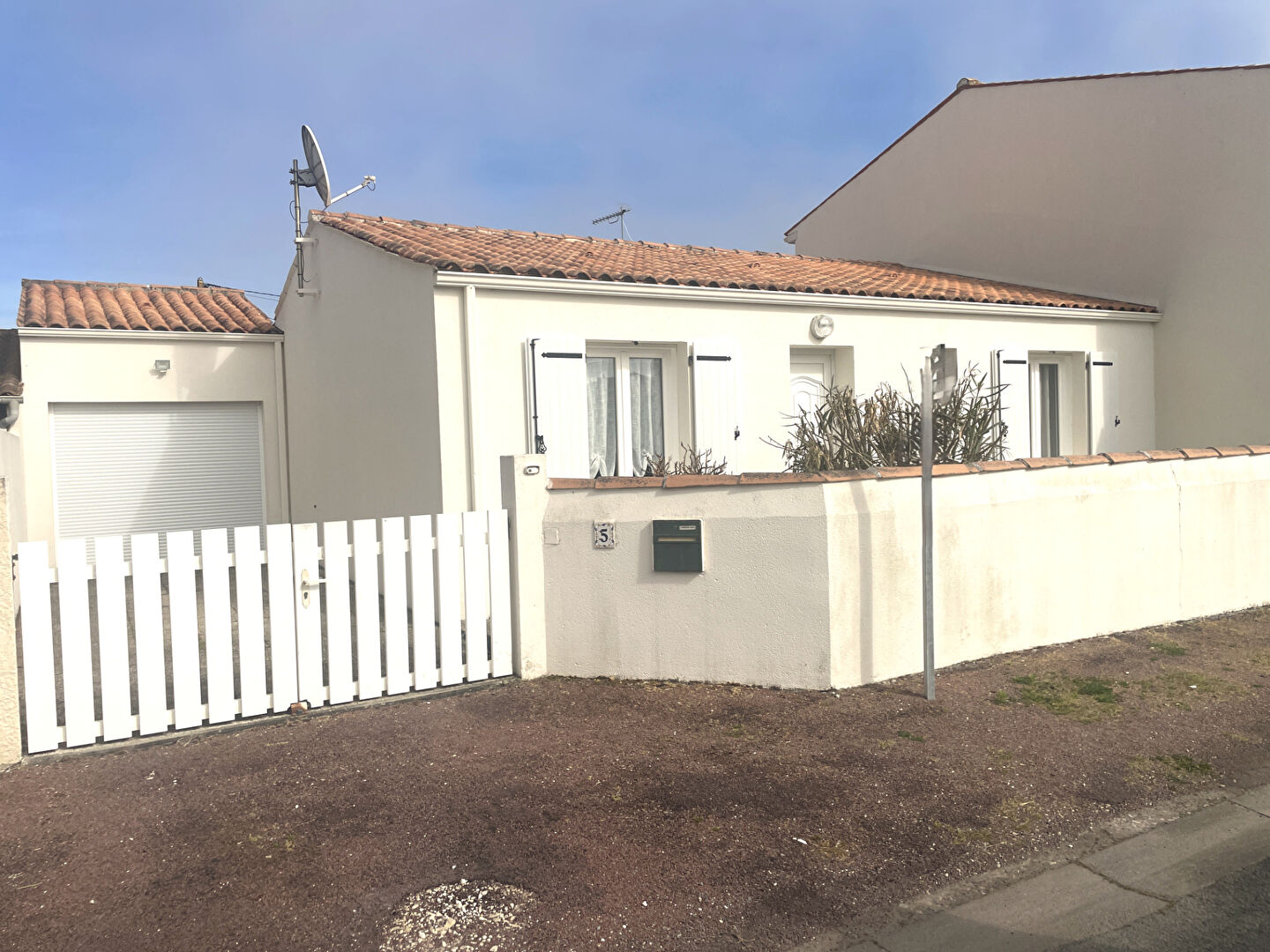 Villa / Maison  T4 à vendre Brée-les-Bains (La) 17840