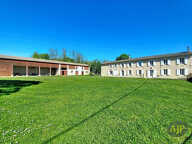 Magnifique propriété en pierre avec parc arboré sur 9000 m² ! — photo 3
