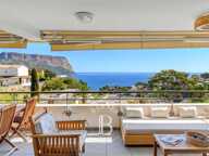 VENTE - CASSIS - APPARTEMENT  - VUE MER PANORAMIQUE - 2 CHAMBRES — photo 2