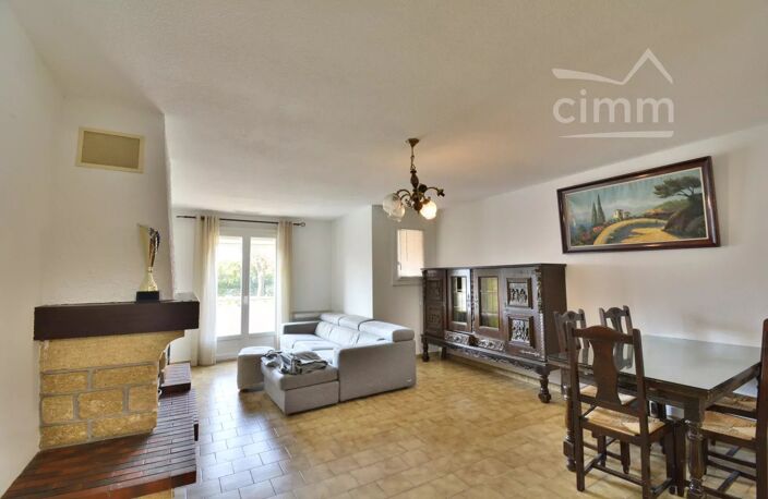 A VENDRE - VILLA TRAVERSANTE - PLAIN PIED - 3 PIECES - GARAGE - — photo 4