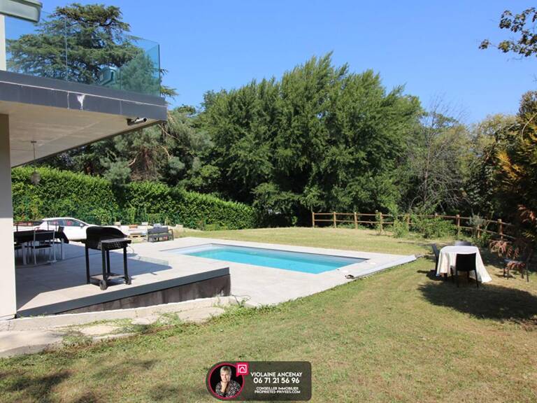 Villa contemporaine avec vue, à deux pas du centre de Chambéry — photo 1