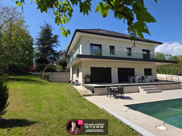 Villa contemporaine avec vue, à deux pas du centre de Chambéry — photo 1