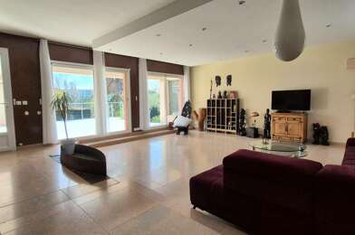 Maison 6 pièces 548000 €